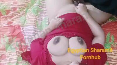 هدية عيد الحب زبرو في كسي - desi-porntube.com