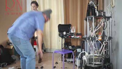A Naked Maid Is Cleaning Up In An Stupid It Engineers Office. Real Camera In Office. 2 - videomanysex.com - Usa