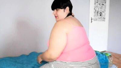 Love Chat Big Boobs Brunette Masturbating For Cam - drtuber.com