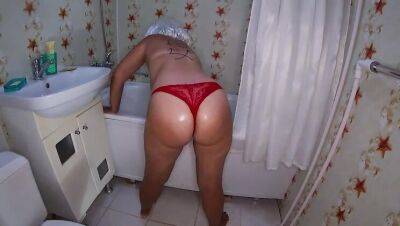 step Son caught in bathroom and fucked her big ass - veryfreeporn.com