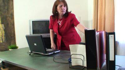 Redhead granny and teen boys have hot office 3some - drtuber.com