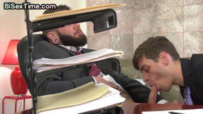 Bi anal lovers fuck big ass bae in 3some in missionary - hotmovs.com