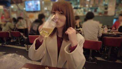 An elegant face that melts with alcohol and sex - senzuri.tube - Japan