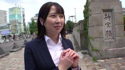 0000136_巨乳の日本人女性がグラインド騎乗位する痙攣イキセックス - hclips.com - Japan
