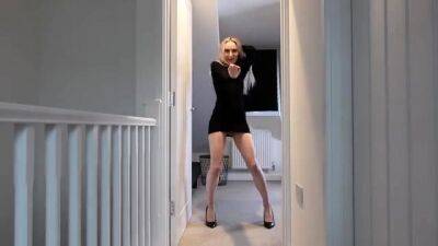 Sofie Skye - Sweet Silly Sexy Striptease Dancing - drtuber.com