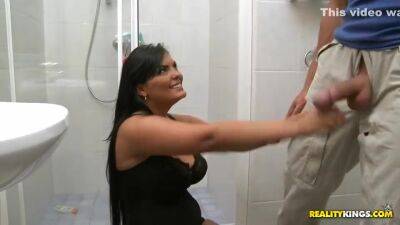 Gorgeous Plumper Crazy Xxx Video - Big Naturals - upornia.com