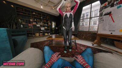VR Conk Spider-Gwen XXX Parody - Hot Kiara Cole As Gwen Stacy cosplay VR Porn - hotmovs.com