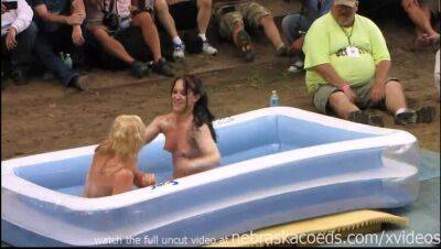 amateur nude contest at this years nudes a poppin festival in indiana - veryfreeporn.com - county Young - state Florida