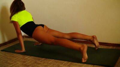 My Naked Sensual Workout In Gymnastics & Yoga - upornia.com