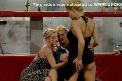Threesome With Cutie Elena - upornia.com