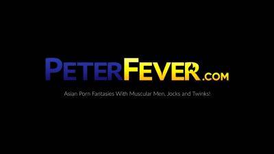 PETERFEVER Submissive Zed Sheng Barebacked By Ty Roderick - drtuber.com