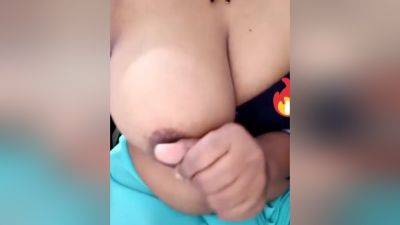 Big Tits Aunty Massage Her Boobs For Neibour - desi-porntube.com - India