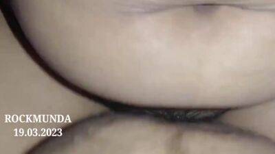 Chali Apni Pyaas Bujhane Aur Masti Karne Apne Aashik Ke Sath Pyasi Bhabhi Ki Ansuni Kahani Wo Nazuk Tarike Se - hclips.com - India