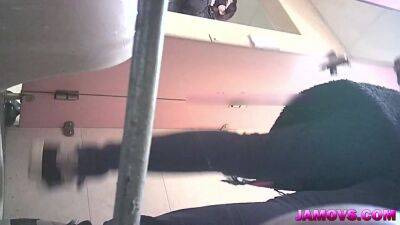 Wife came out to have sexual relations with me without informing her spouse. - txxx.com - China