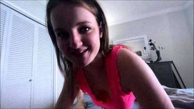 Cute amateur teen blowjob on sex dating webcam - drtuber.com