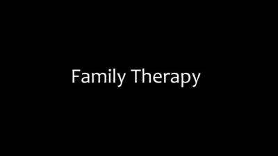 Aria Banks & Dani Blu – Big Brother Therapy - drtuber.com