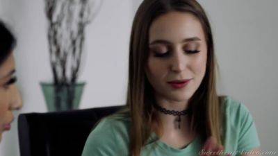 Laney Grey - Penelope Woods - And Lesbi With Laney Grey And Penelope Woods - upornia.com