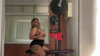Horny Stepsister Took Her Work Out To A Whole New Level With A Whole Body Shaking Naughty Exercise - upornia.com