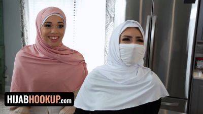 Innocent Teen Violet Gems Loose Herself & Begs For A Hijab Hookup - A Taboo Adventure - sexu.com