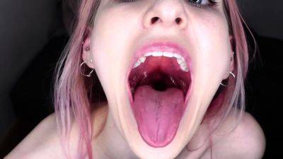 Sofie Skye – mouth and throat fetish fun - drtuber.com