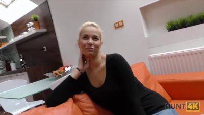 Blue-eyed blonde teen is against stranger sex & pickup for POV fun - sexu.com - Czech Republic