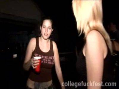 Slutty coed teen fucked as others watch - txxx.com
