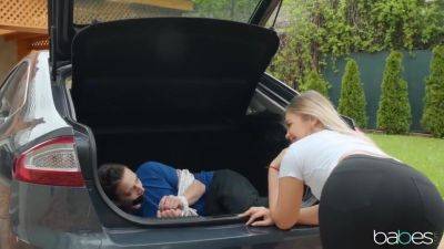 Shalina Devine - Shalina Devine In And Selvaggia Insane Threesome Sex - upornia.com