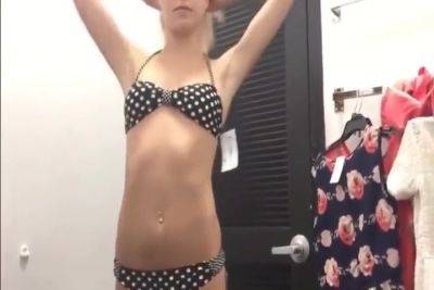Blonde College Girl Sucks A Lucky Nerd In Changing Room - hclips.com
