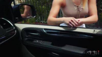 Peter Green - Ella Reese - Ella Reese And Peter Green In Car Shagging With Busty - upornia.com