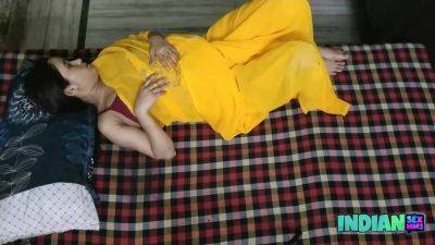 Beautiful Indian Housewife Enjoying Rough Romantic Sex - hotmovs.com - India