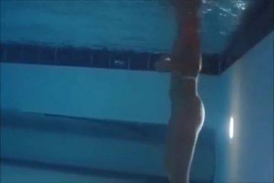 Heimlich Unter Wasser Gefilmt - Spa - hclips.com