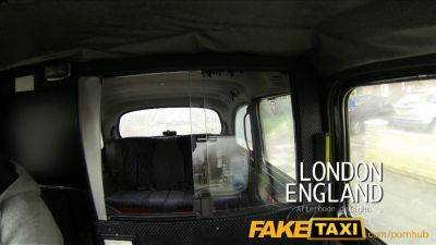 Jasmine James gives a hot public blowjob to her cabbie in a fake taxi - sexu.com - Britain