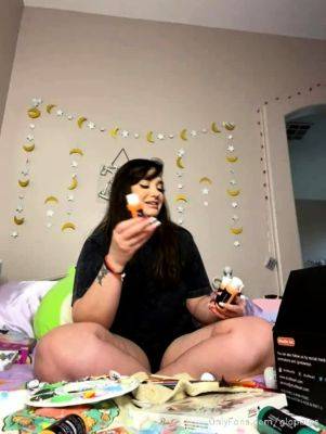 Webcam brunette solo masturbation - drtuber.com