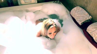 Jessica - Temptations - Bubble Bath - Jessica S - upornia.com