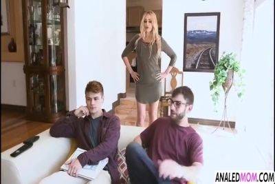 Claudia - Big Assed Milf Analed By Stepsons Fri With Claudia Valentine - hotmovs.com