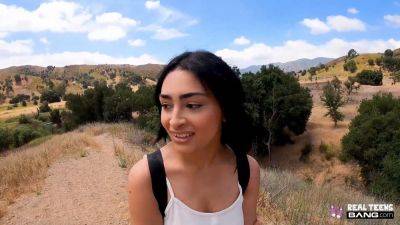 Vanessa Moon, the Idaho Teen, gives a sexy head on a hiking trip before fucking in the hotel room - sexu.com