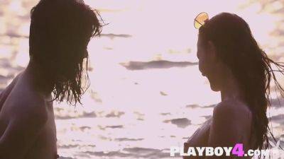 Sexy Teen Babe Enjoyed On The Beach With Her Friend - videomanysex.com