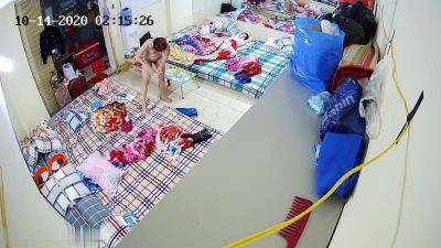chinese girls dormitory.2 - hclips.com - China