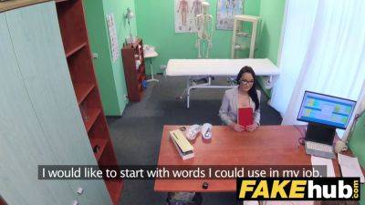 Thick doctor stretches Portuguese pussy with his fake hospital tools - sexu.com - Portugal