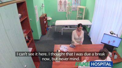 Caroline Ardolino gets her pussy soaked by her fakehospital doctor - sexu.com - Czech Republic