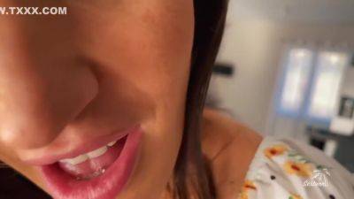 Jolie Francaise En Talons Se Fait Demonter Chatte Jusquau Foutre - Amateur Sextwoo - hotmovs.com - France