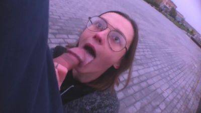 Very Public Outdoor Blowjob On The Streets! Got Caught Full Video - videomanysex.com
