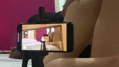Quickie With Gfs Bestfriend Sa Motel - hclips.com
