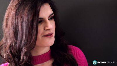 Jenni Noble: Big Boobs Like A Boss - hotmovs.com