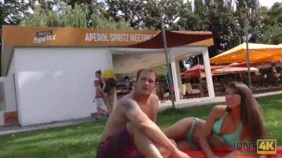 Young Czech couple fucks and pays for sex on the beach - POV money-making video - sexu.com - Czech Republic