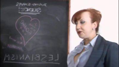 Sasha - Kinky Lesbianism Classes By For Sasha And V - upornia.com