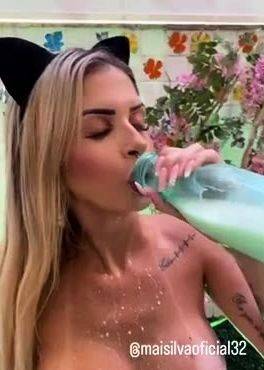 Maiara Silva nua jogando leite nos peitos enquanto se - drtuber.com
