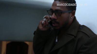 Docedeleite - Detective Catches Husband Cheating On Wif - hclips.com