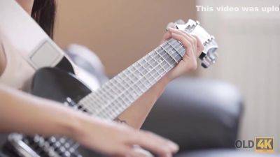 Carnal Fun With Petite Girl Replaces Payment For Guitar Lesson - hclips.com