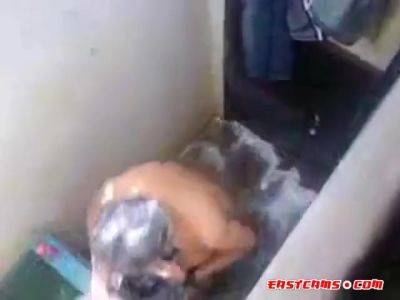 Indian Maid Voyeur Shower - hclips.com - India
